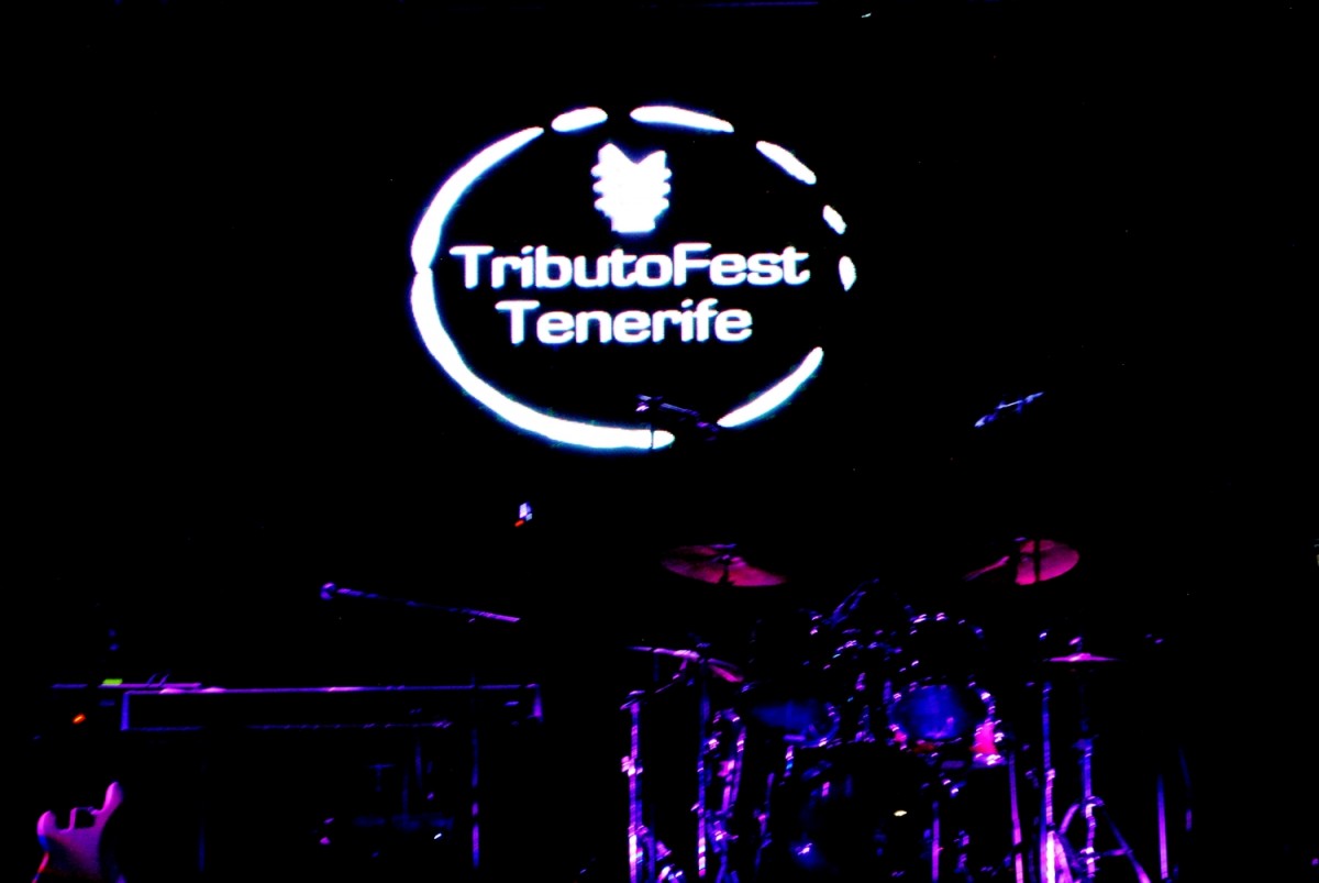 TRIBUTOS: Guns N Roses & AC/DC 27.07.2018 - Castillo San Miguel